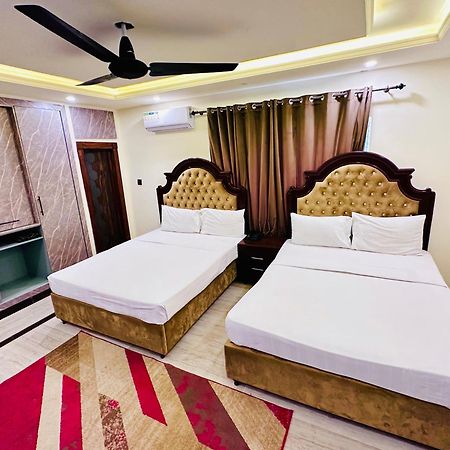 Blue Moon Continental Hotel Исламабад Екстериор снимка